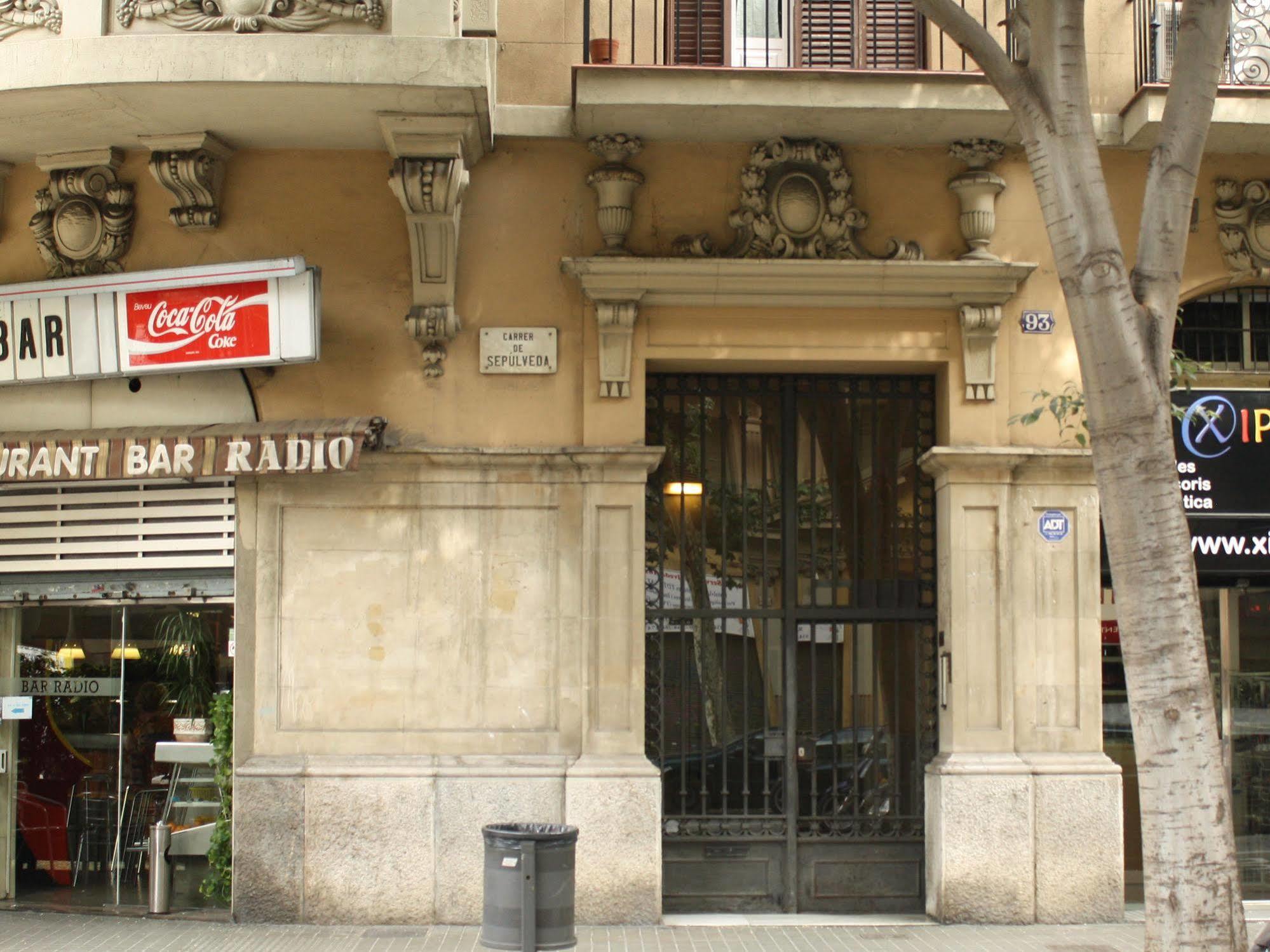 Bed and Breakfast Casa Trianon Barcelona Exterior foto