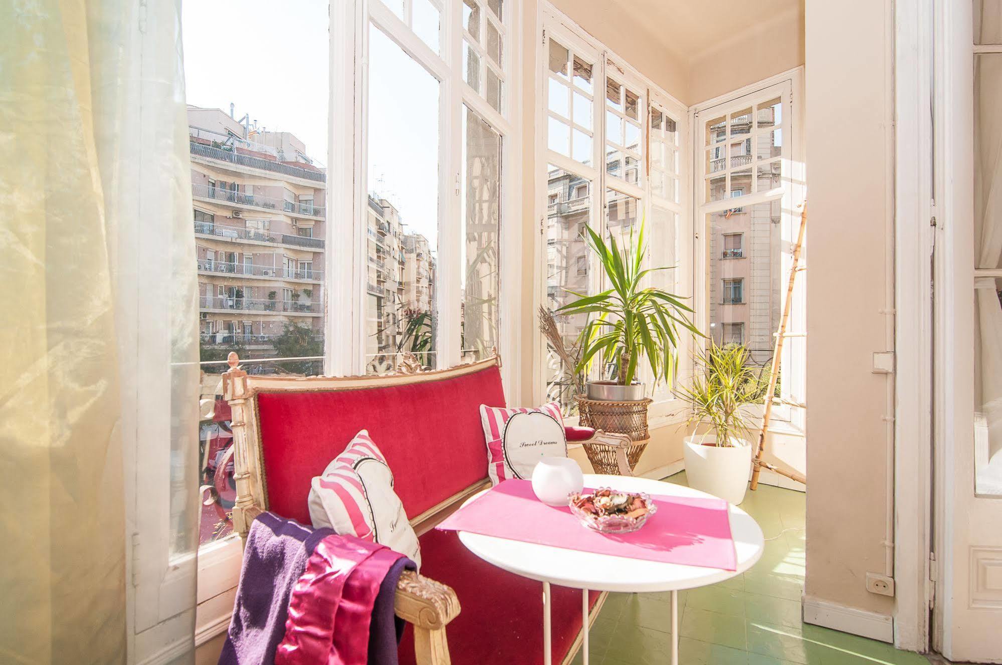 Bed and Breakfast Casa Trianon Barcelona Exterior foto